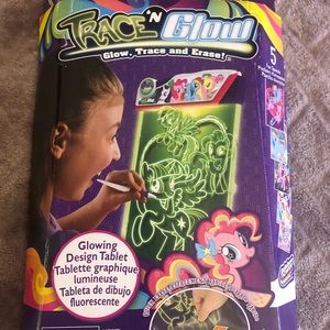 Brand New Trace and Glow Activity Set